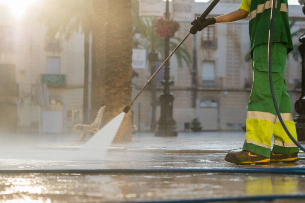 Best Garage Pressure Washing  in Brooklyn, NY